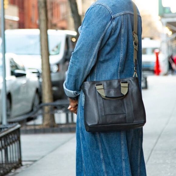 Feed Brown Leather Essential Bag - Picture 1 of 15